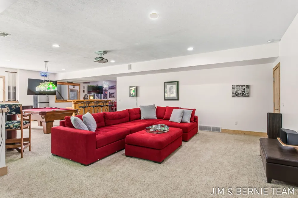 6427 Sand Castle View Laketown Township, MI 49423