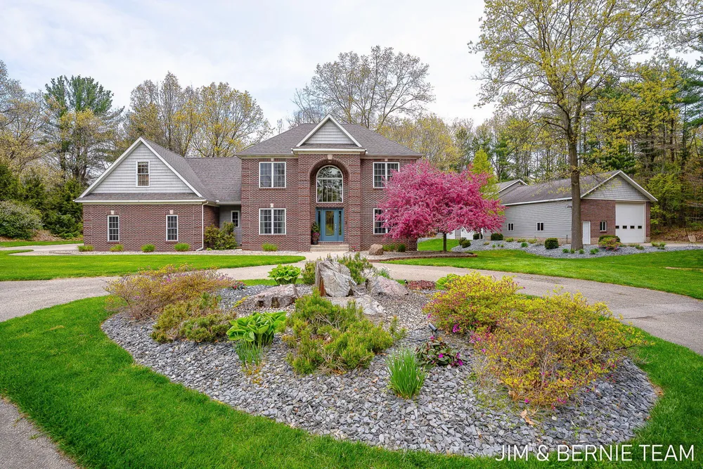 6427 Sand Castle View Laketown Township, MI 49423