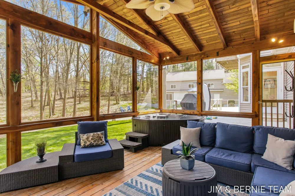 6427 Sand Castle View Laketown Township, MI 49423