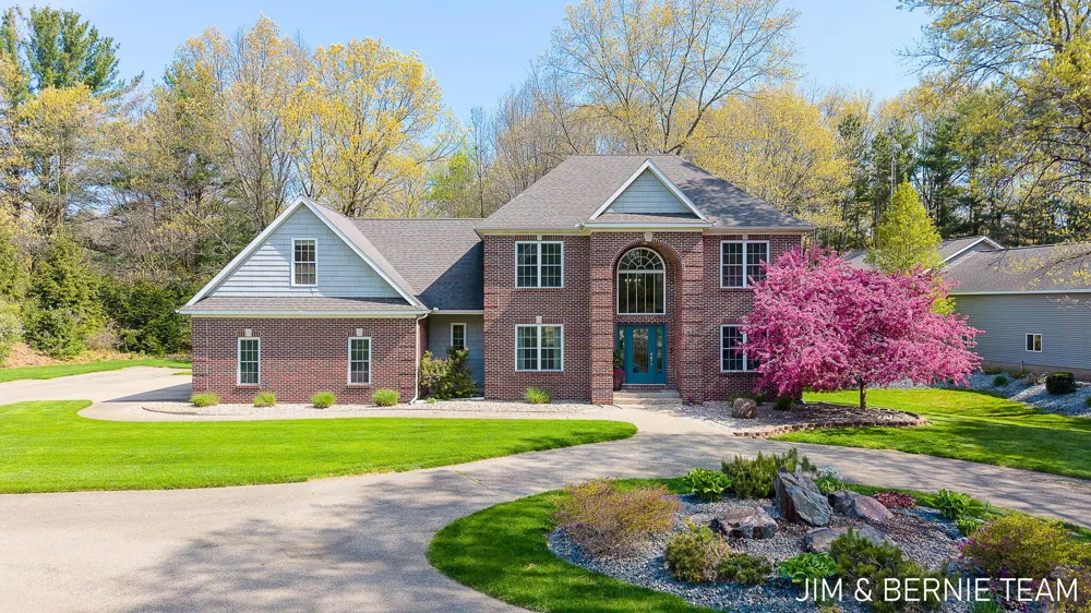 6427 Sand Castle View Laketown Township, MI 49423