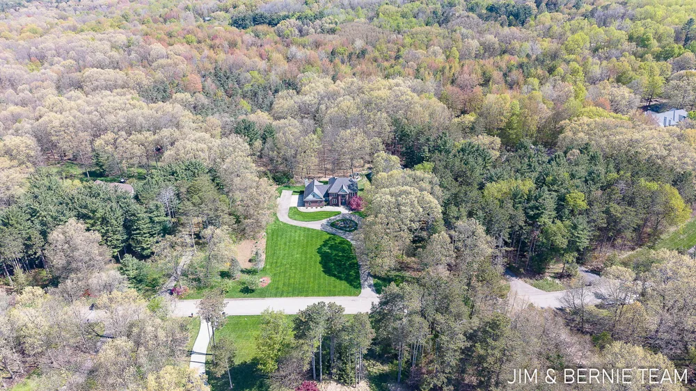 6427 Sand Castle View Laketown Township, MI 49423