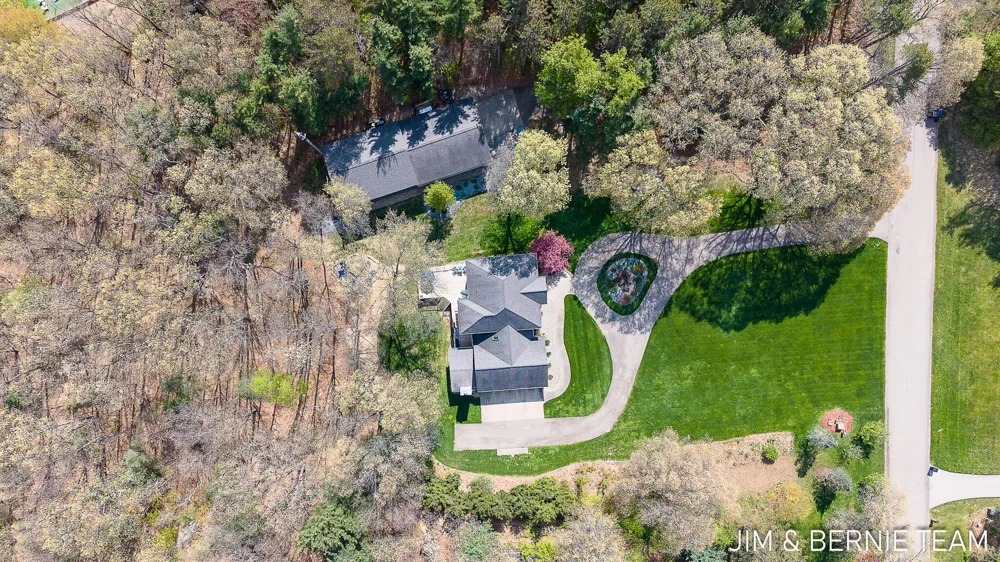 6427 Sand Castle View Laketown Township, MI 49423