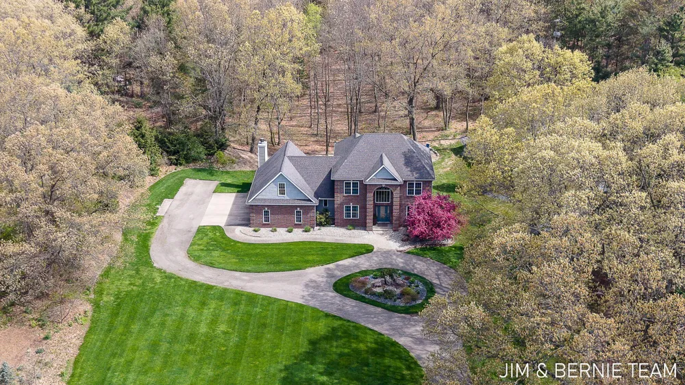 6427 Sand Castle View Laketown Township, MI 49423