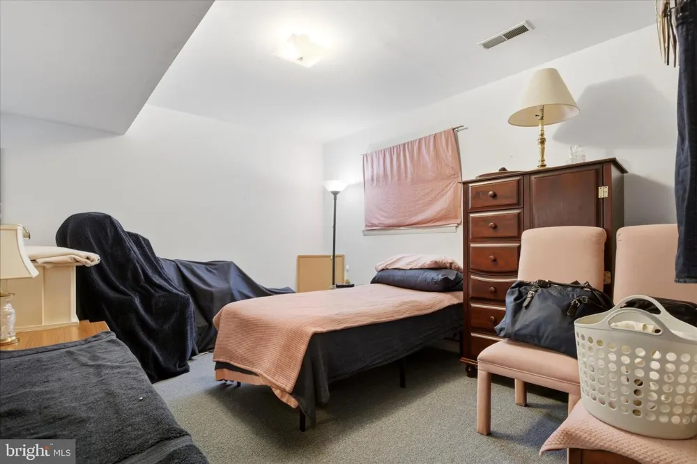 1265 OLD YORK ROAD Warminster, PA 18974