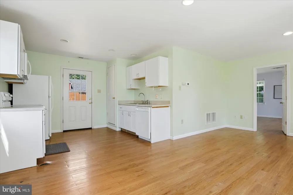 1265 OLD YORK ROAD Warminster, PA 18974