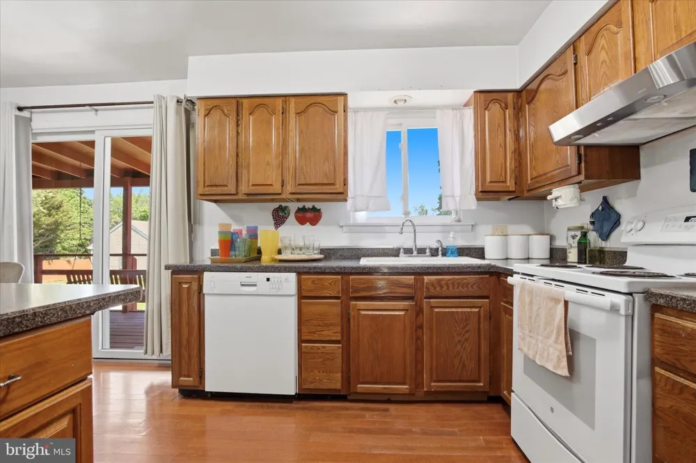 1265 OLD YORK ROAD Warminster, PA 18974