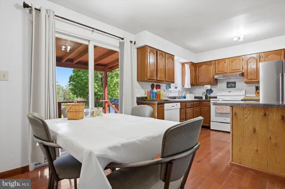 1265 OLD YORK ROAD Warminster, PA 18974