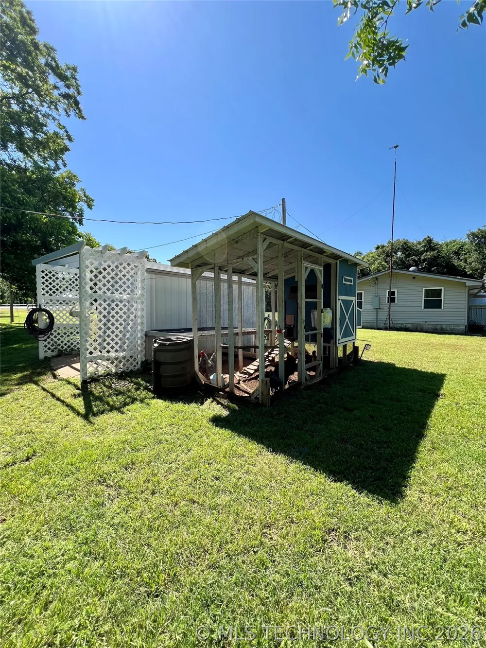 20014 Highway 32 Kingston, OK 73439