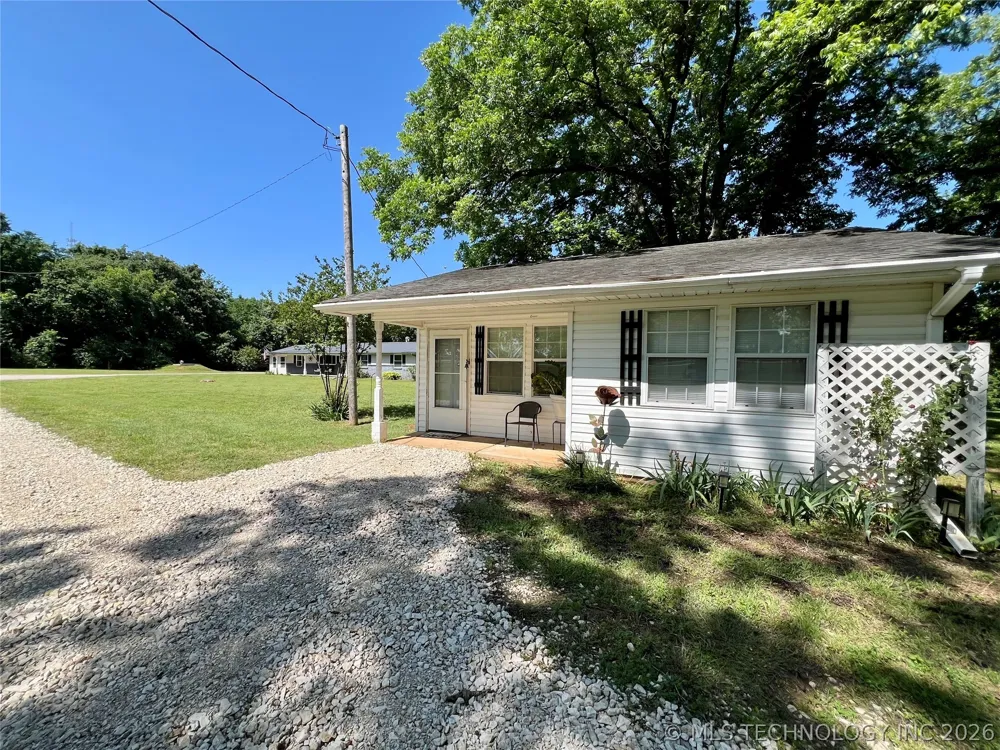 20014 Highway 32 Kingston, OK 73439