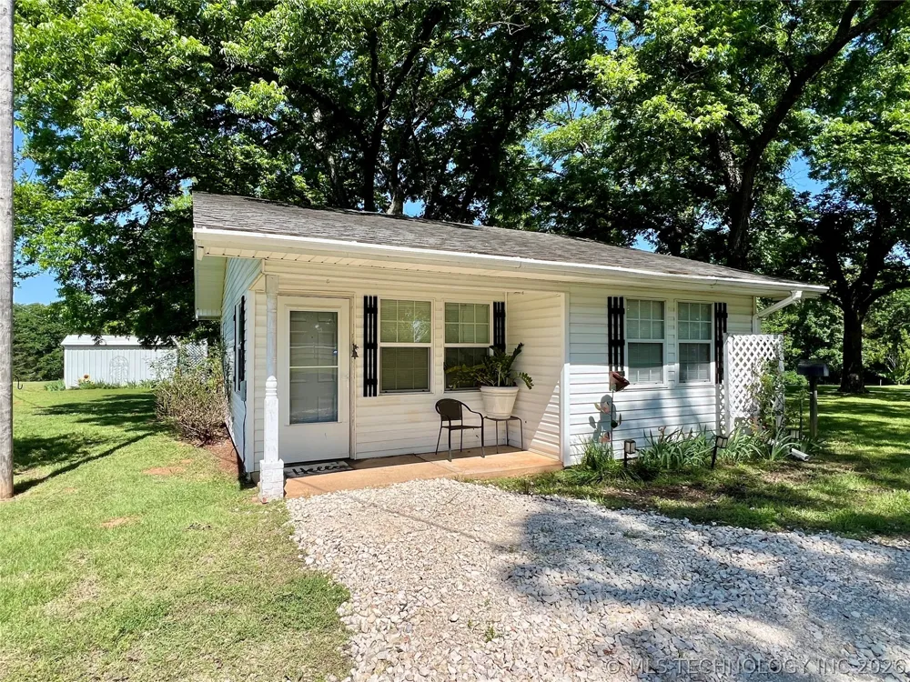 20014 Highway 32 Kingston, OK 73439