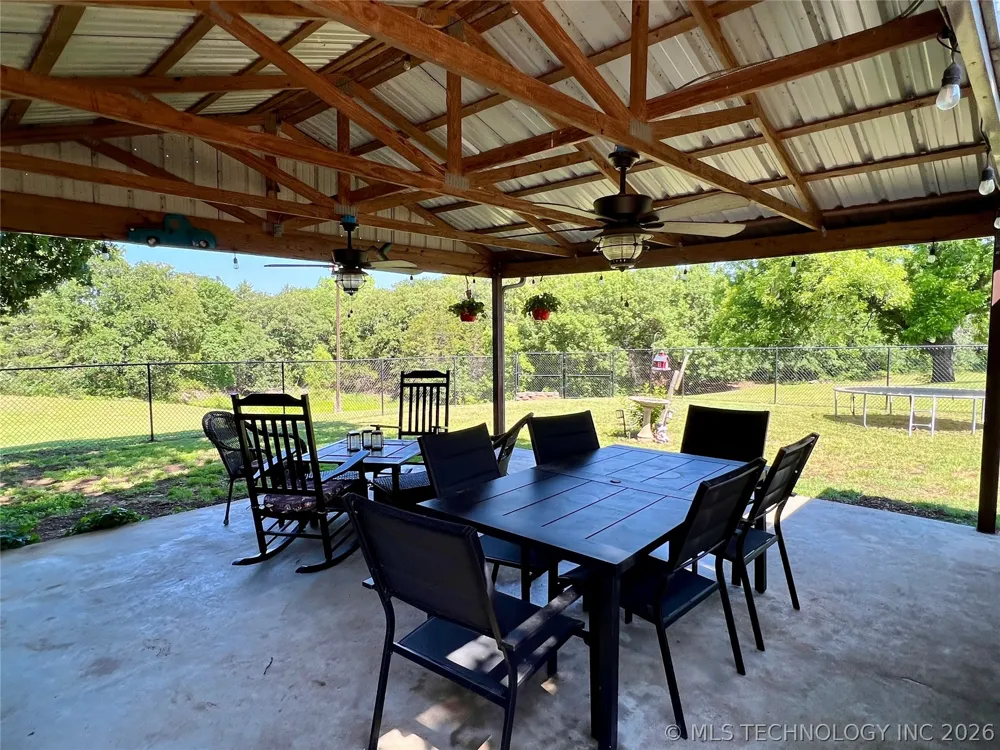20014 Highway 32 Kingston, OK 73439