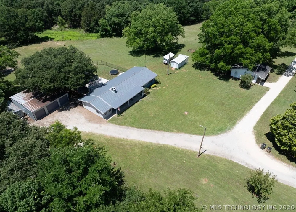 20014 Highway 32 Kingston, OK 73439