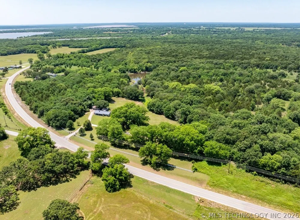 20014 Highway 32 Kingston, OK 73439