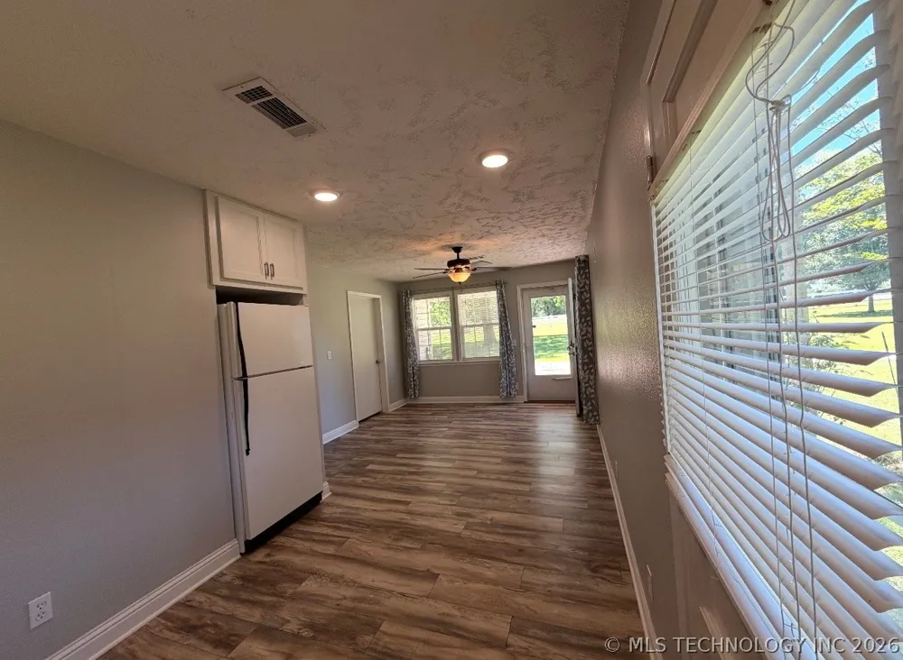 20014 Highway 32 Kingston, OK 73439