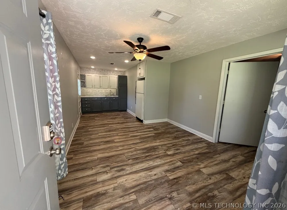 20014 Highway 32 Kingston, OK 73439