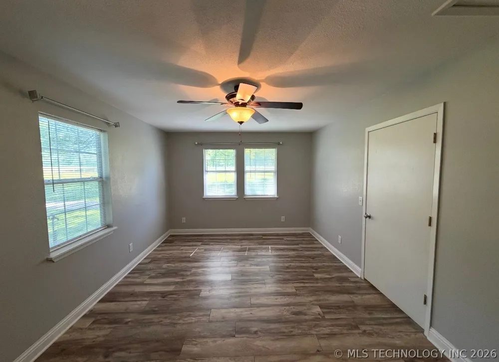 20014 Highway 32 Kingston, OK 73439