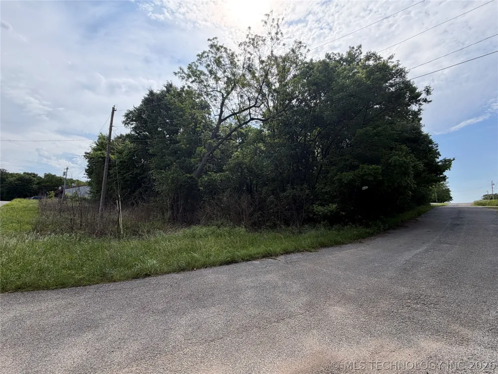 Maple Road Langley, OK 74350