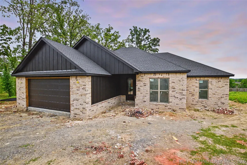 685 Woodlands Drive Tahlequah, OK 74464