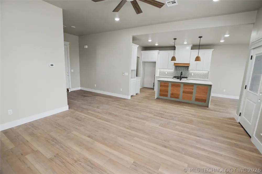 685 Woodlands Drive Tahlequah, OK 74464
