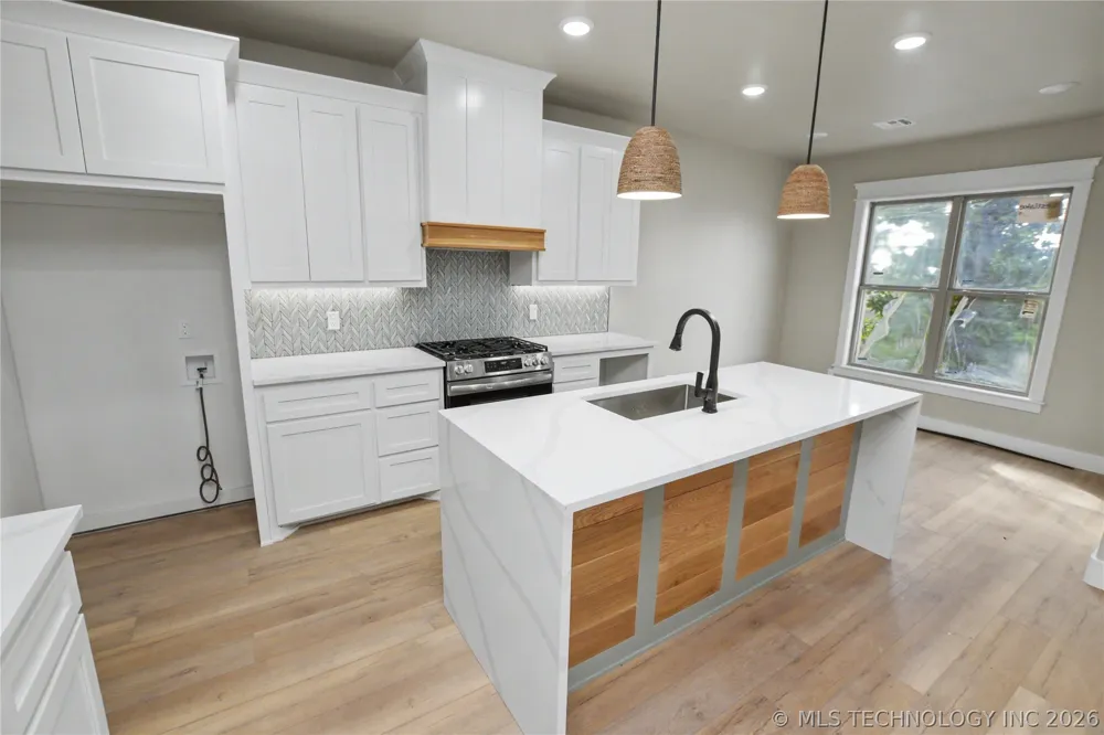 685 Woodlands Drive Tahlequah, OK 74464