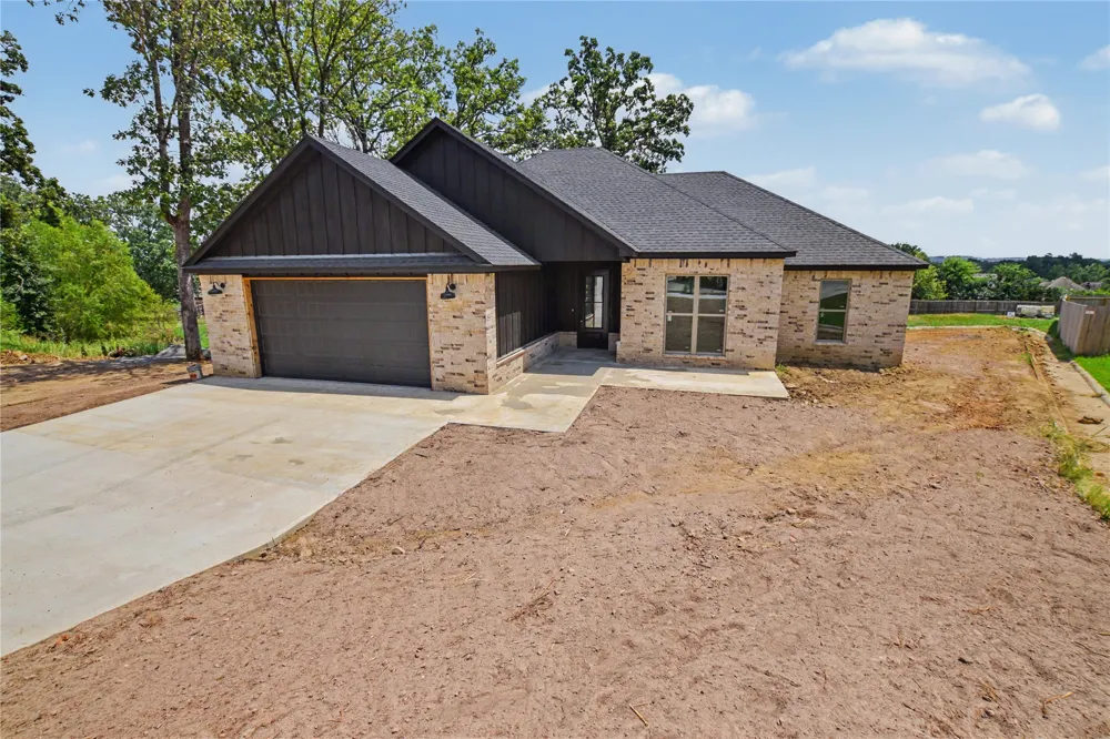 685 Woodlands Drive Tahlequah, OK 74464