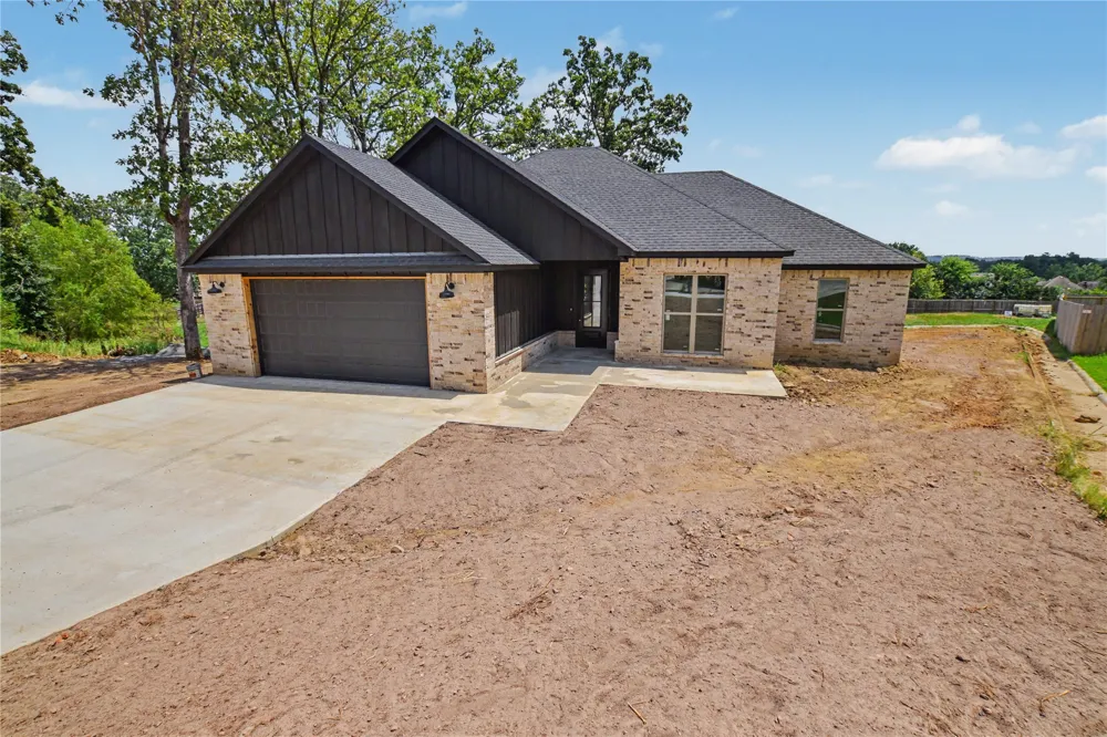 685 Woodlands Drive Tahlequah, OK 74464