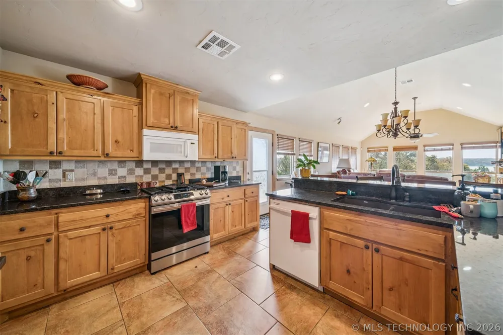 32060 Lavender Lane Afton, OK 74331
