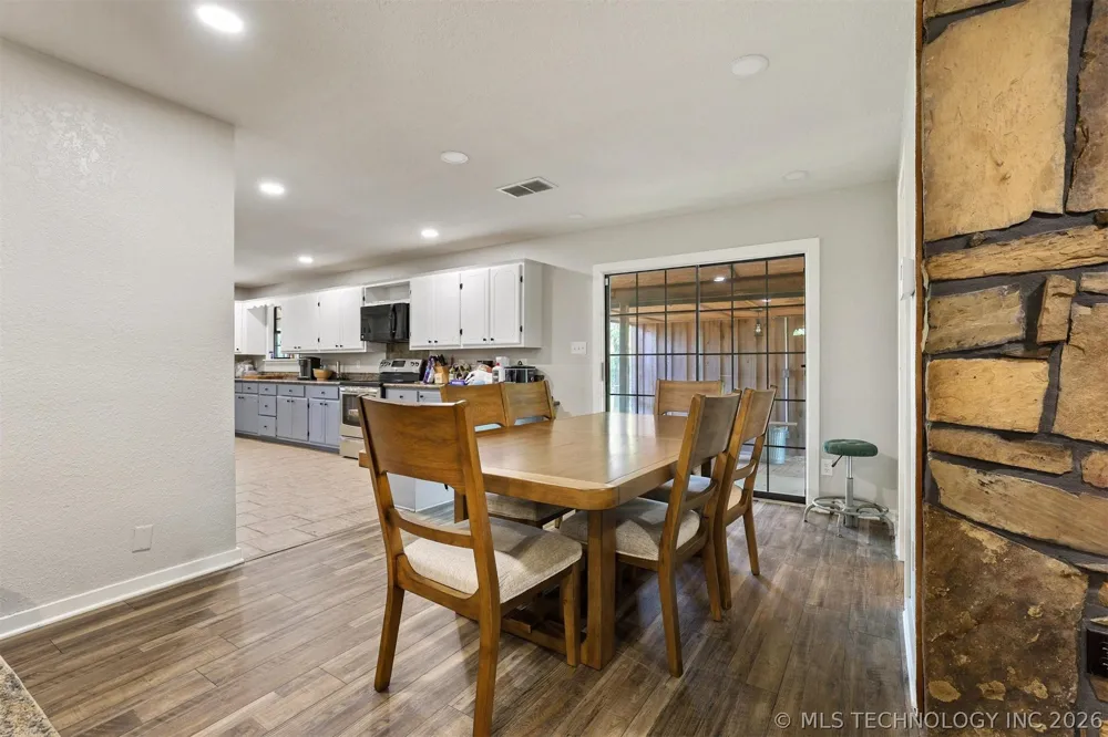 2042 E 1980 ROAD Antlers, OK 74523