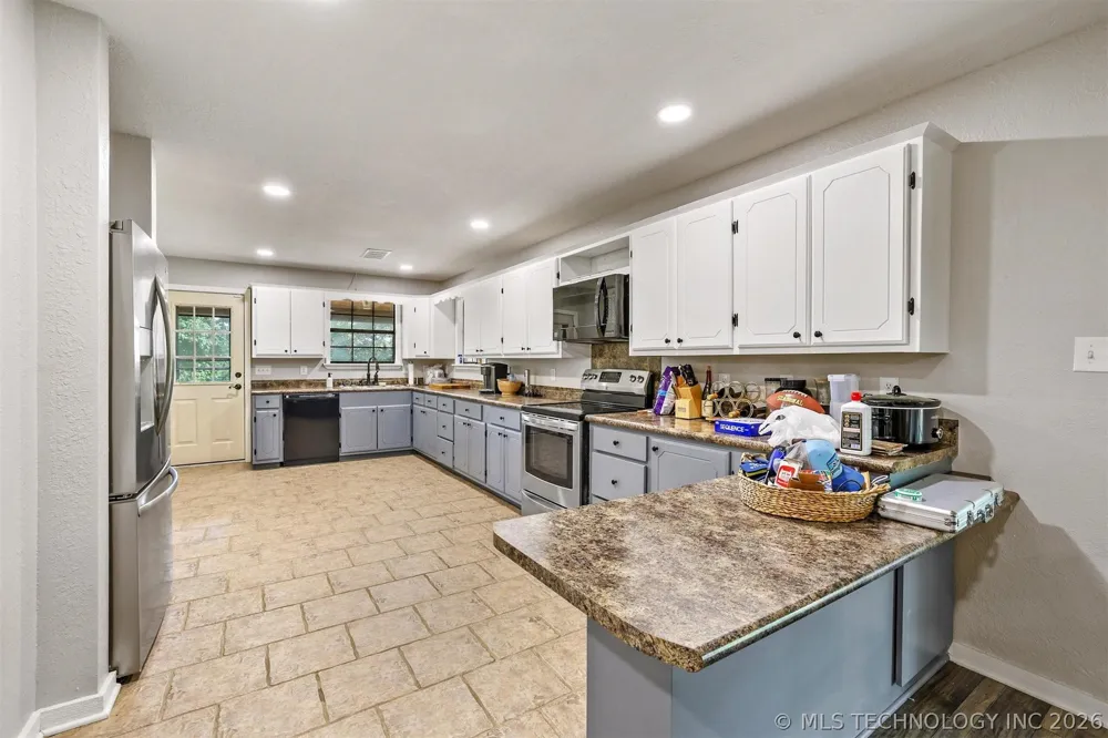 2042 E 1980 ROAD Antlers, OK 74523