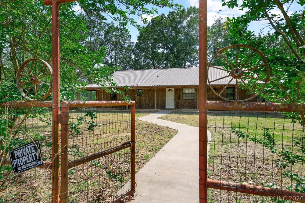 2042 E 1980 ROAD Antlers, OK 74523