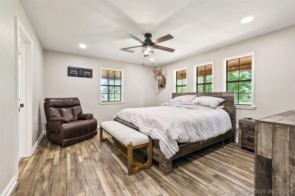2042 E 1980 ROAD Antlers, OK 74523