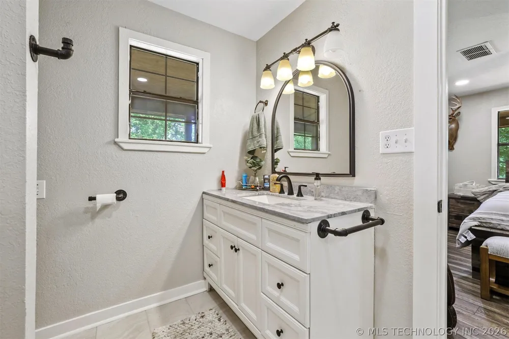 2042 E 1980 ROAD Antlers, OK 74523
