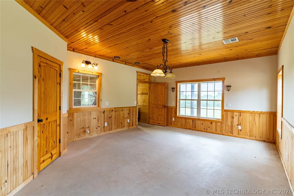 39865 W 221st Street S Bristow, OK 74010