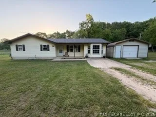 57767 County Road 612 Street Kansas, OK 74347
