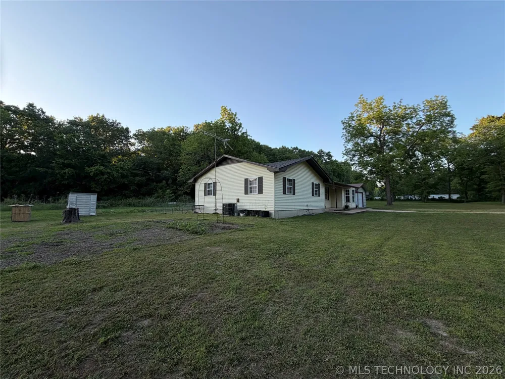 57767 County Road 612 Street Kansas, OK 74347