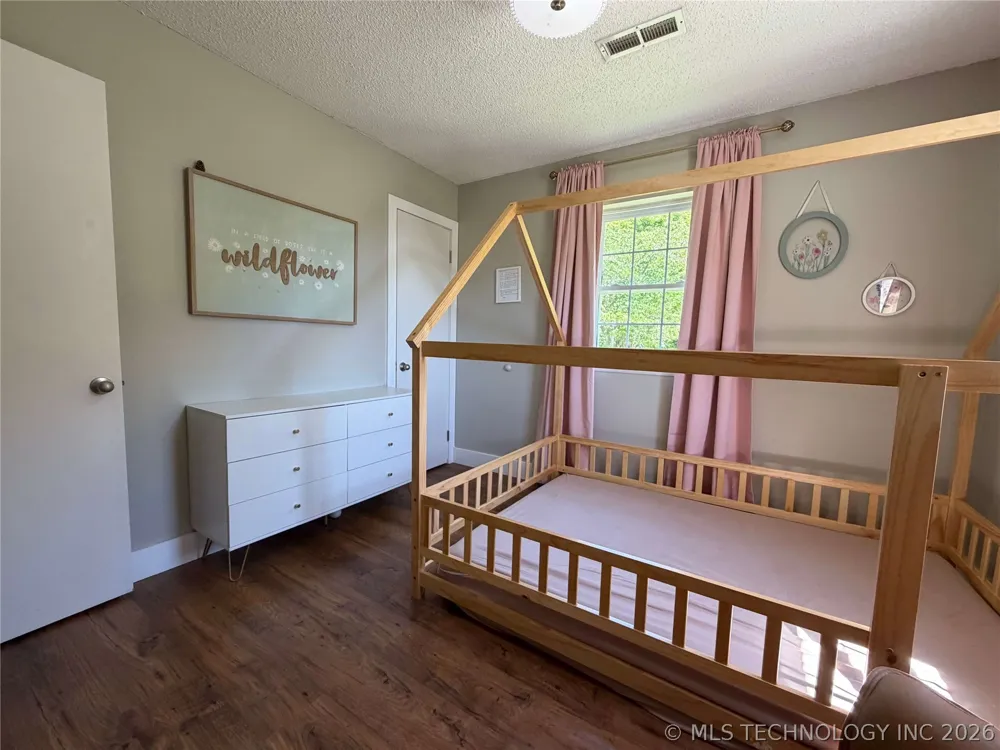 57767 County Road 612 Street Kansas, OK 74347