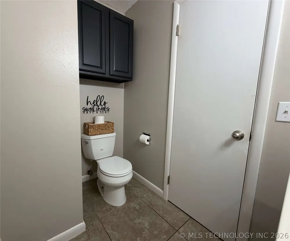 57767 County Road 612 Street Kansas, OK 74347