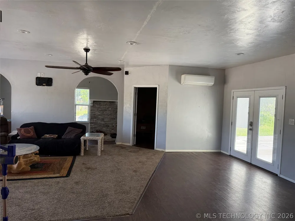 206 S Main Ada, OK 74820