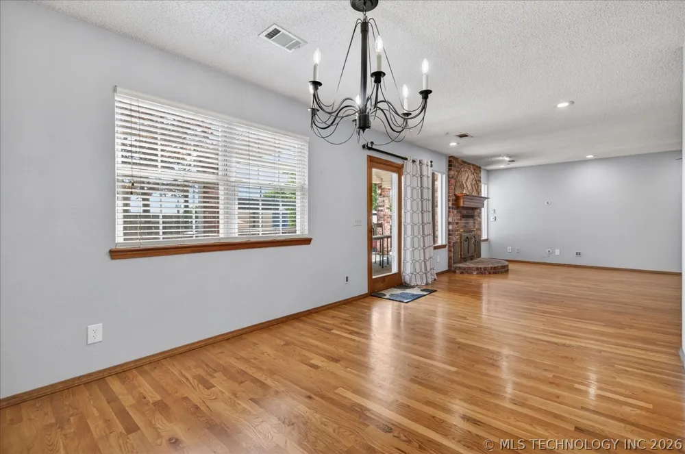6700 SE Quail Ridge Road Bartlesville, OK 74006