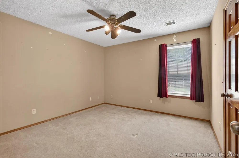 6700 SE Quail Ridge Road Bartlesville, OK 74006