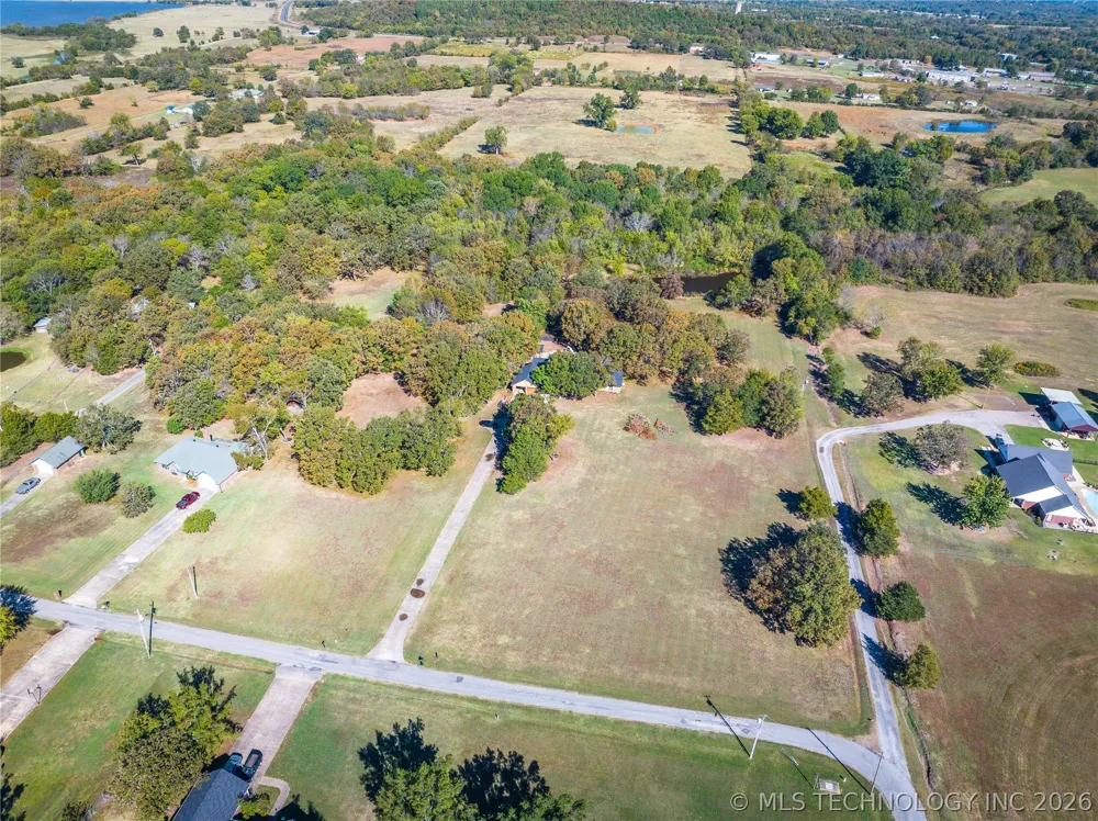 65 Pickle Lane Heavener, OK 74937