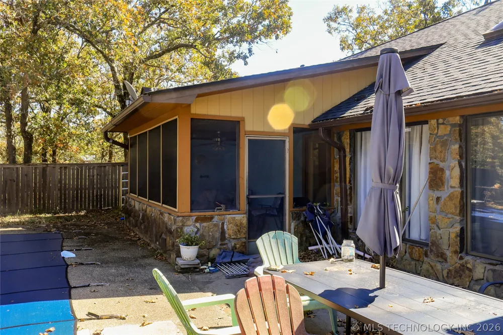 65 Pickle Lane Heavener, OK 74937