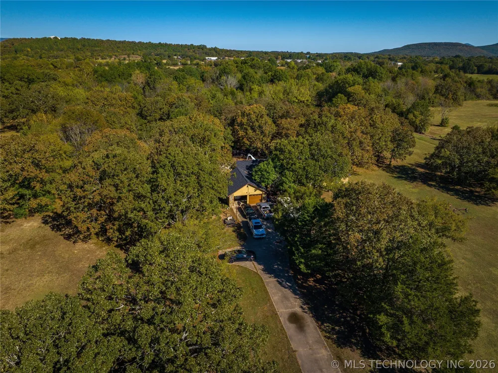 65 Pickle Lane Heavener, OK 74937