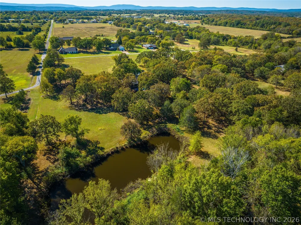 65 Pickle Lane Heavener, OK 74937