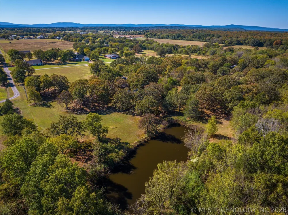 65 Pickle Lane Heavener, OK 74937