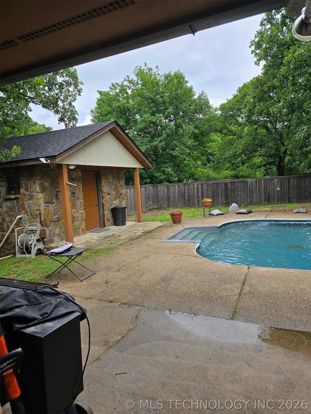 65 Pickle Lane Heavener, OK 74937
