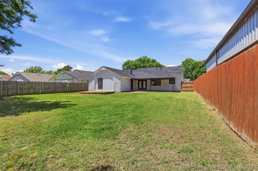 3829 S 117th EastAvenue Tulsa, OK 74146