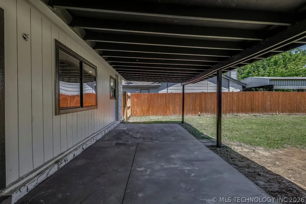 3829 S 117th EastAvenue Tulsa, OK 74146