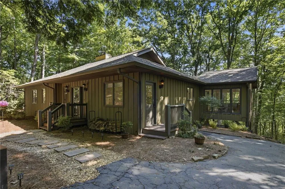 2630 Wilderness Parkway Big Canoe, GA 30143