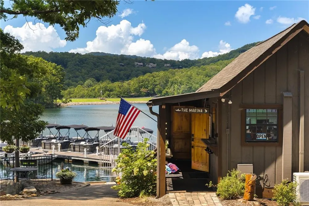 2630 Wilderness Parkway Big Canoe, GA 30143